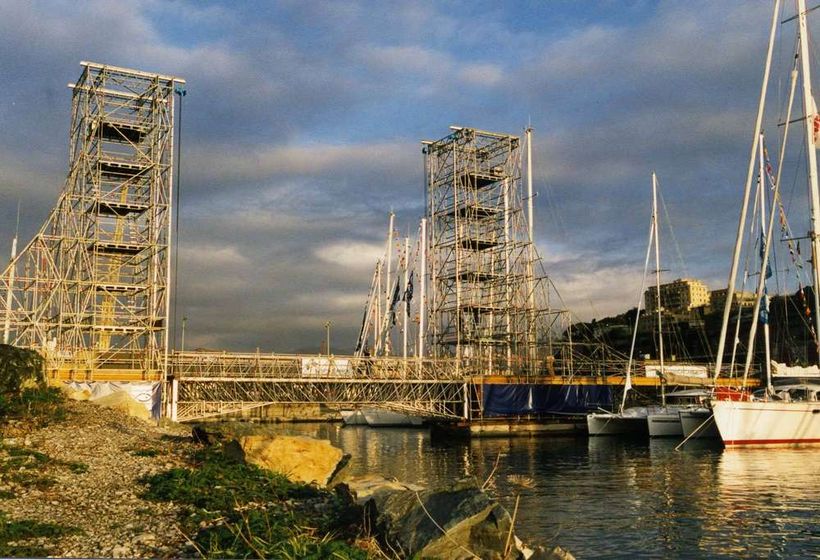 Ponte Mobile - Salone Nautico Genova